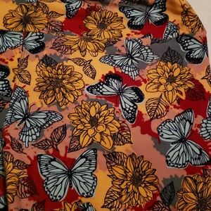 Butterflies 🦋 & Flower LulaRoe Leggings
